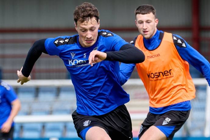 欧洲防守体系为何如此稳定？（欧洲防守体系为何稳如磐石？）