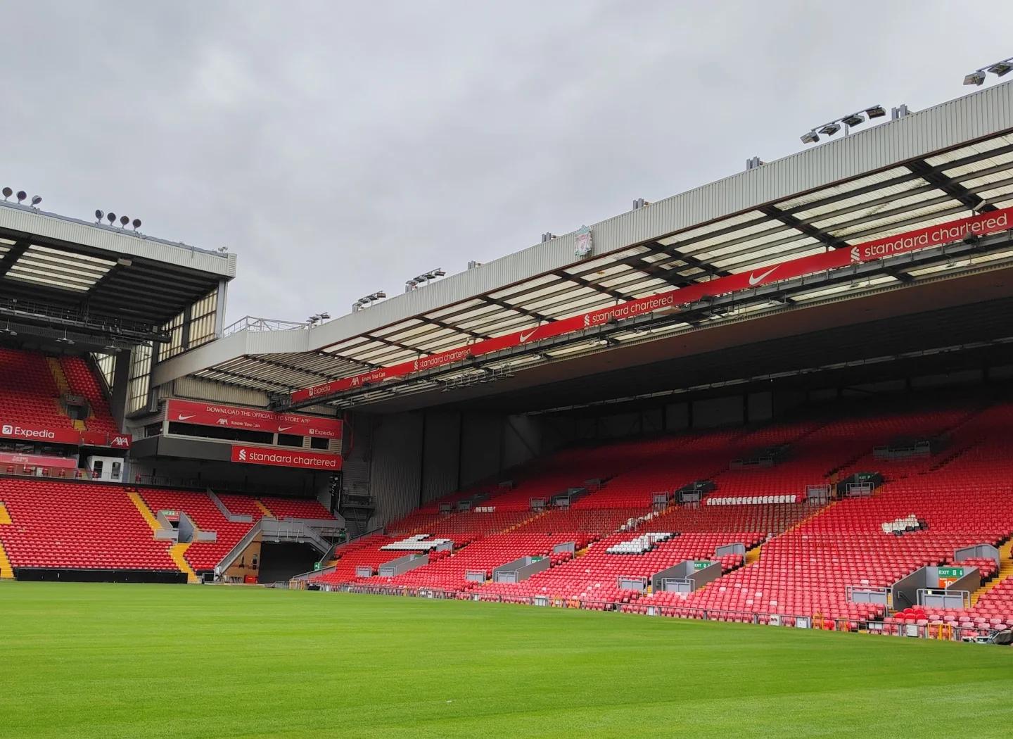 图片报：米兰对金玟哉感兴趣，在今夏就曾观察过他（米兰有意引进金玟哉，今夏已对其考察）