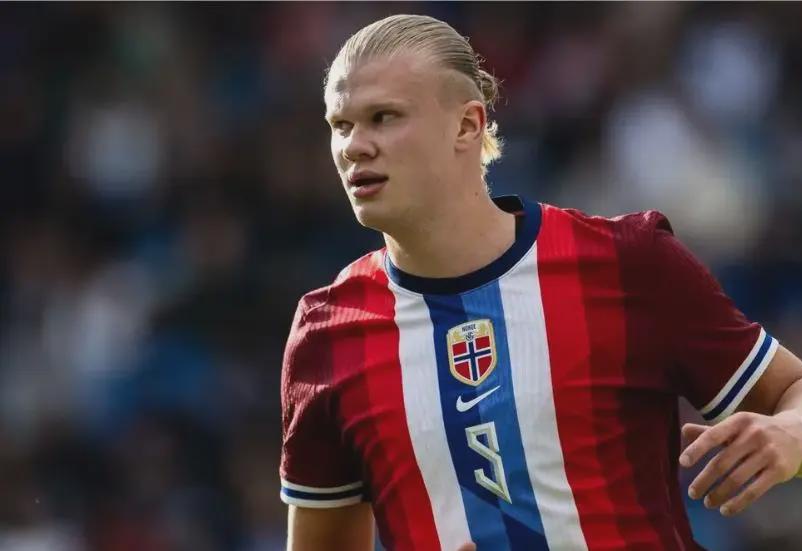 U22国足本期名单与熊猫杯名单对比：刘诚宇、汪士钦落选