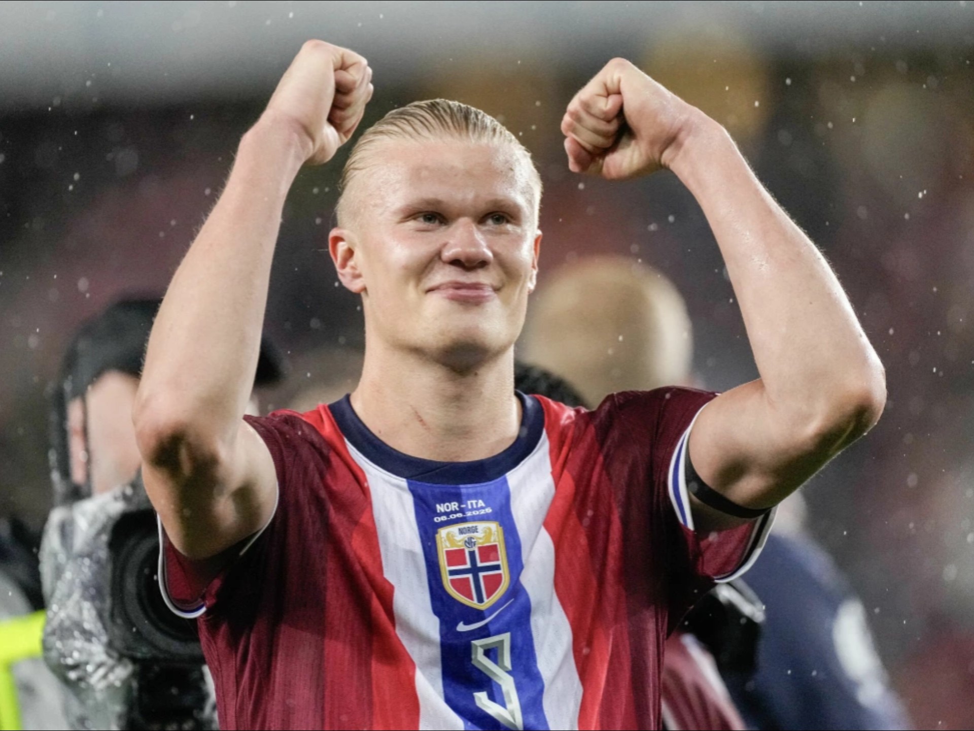 足球世界杯亚洲区预选赛关键比赛回顾（亚洲世预赛焦点对决复盘）