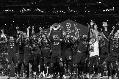 阿尔巴：我小时候因身高被巴萨放弃；退役是深思熟虑后的决定