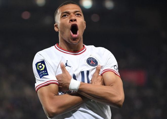 澳超半场：诺尔进球被判无效，中央海岸水手0-0墨尔本城