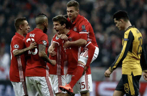 动刀别动到大动脉就行！今年海港出场四大天王 维塔尔最猛（下手别伤到要害！本季海港四大天王齐登场，维塔尔最强）