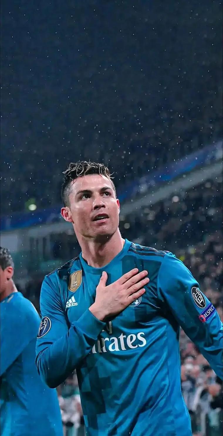 FIFA宣布美加墨世界杯增设强制补水时间（FIFA：美加墨世界杯将增设强制补水暂停）