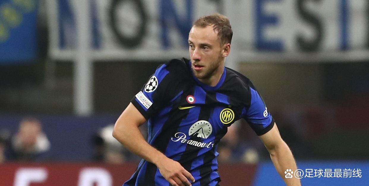 14场1球，斯基拉：米兰不满意恩昆库的表现，正考虑将他出售（14场仅进1球，斯基拉称米兰不满恩昆库表现，正酝酿将其出售）