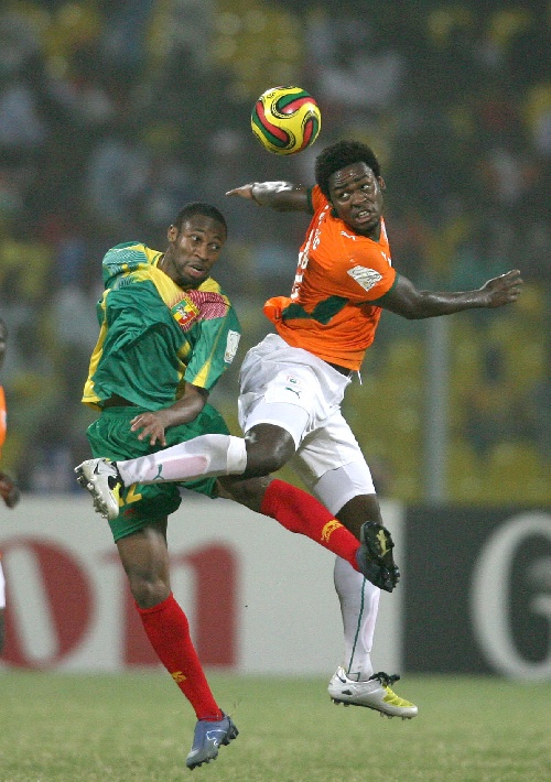 Cat3：巴萨希望在年初将诺坎普容量从4.5万余人提升至约6.2万人（Cat3：巴萨拟于年初将诺坎普容纳人数由约4.5万增至约6.2万）