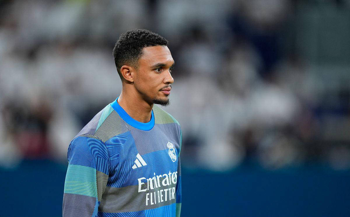 加图索：我为1-4的比分向意大利球迷道歉，下半场令人失望（加图索为1-4失利向意大利球迷道歉：下半场表现令人失望）