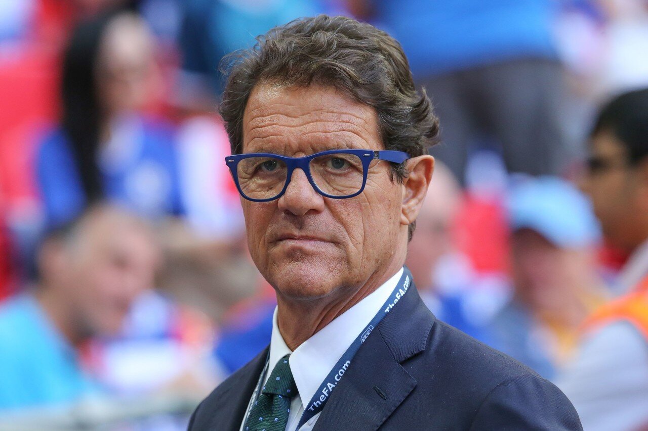 国乒香港训练！王楚钦一身黄好亮眼，莎莎苦练反手，陈幸同回归（国乒香港集训：王楚钦黄装吸睛，莎莎苦练反手，陈幸同回归）